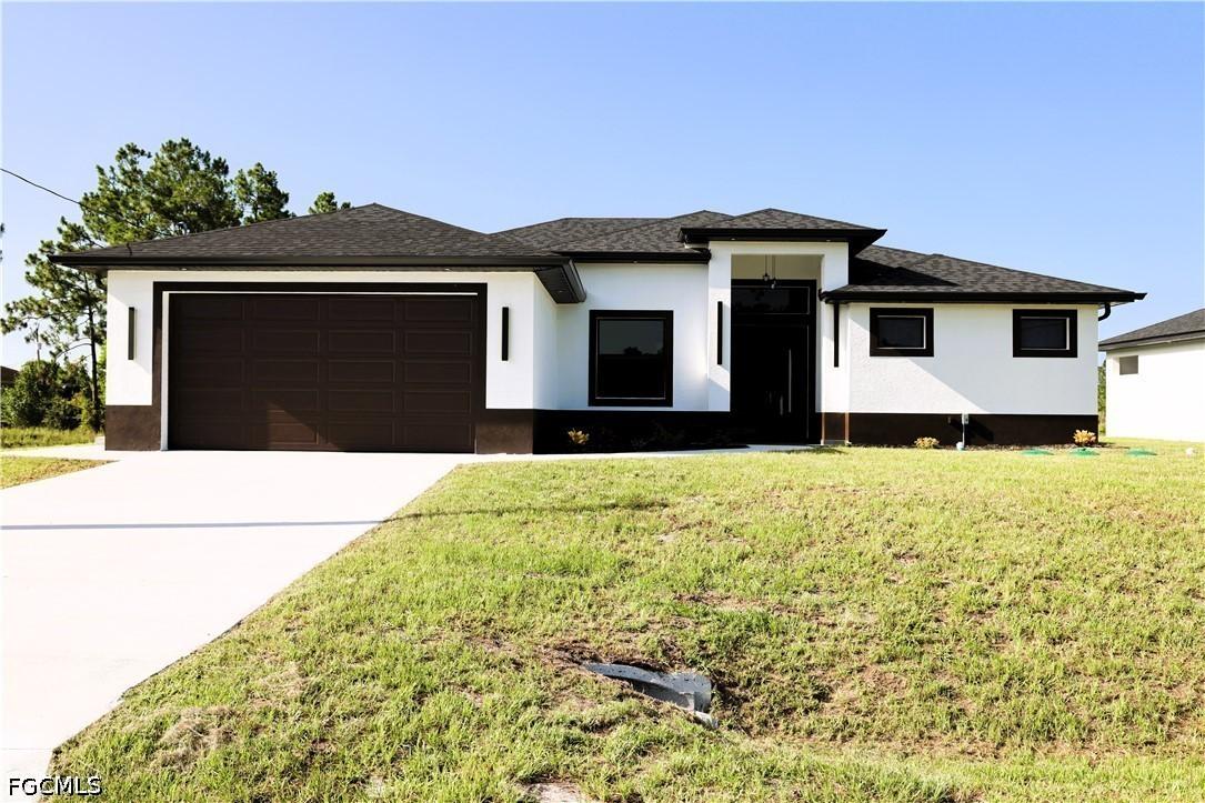 1214 Delores St., Lehigh Acres, FL 33974