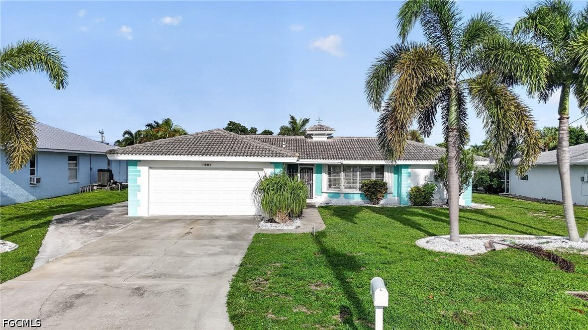 5351 Del Monte Ct., Cape Coral, FL 33904