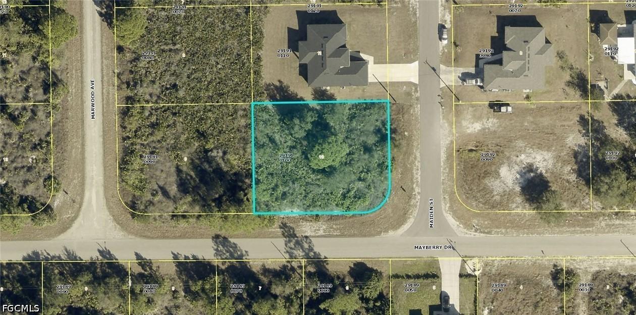1857 Maiden St., Lehigh Acres, FL 33972