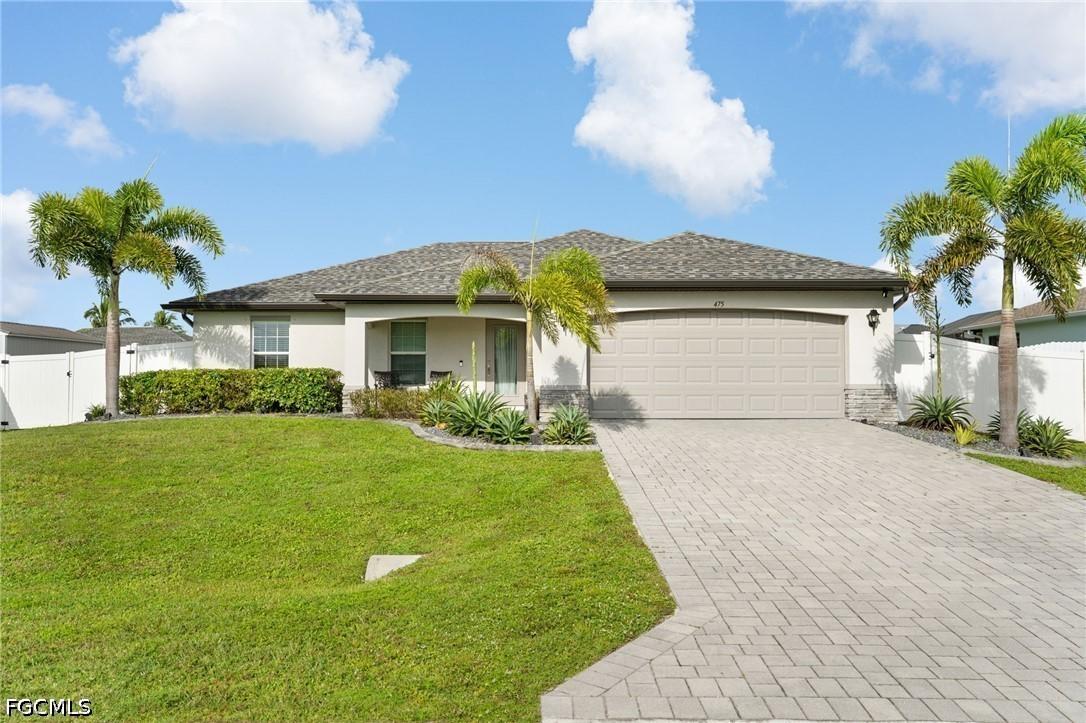 475 NE 3rd Pl., Cape Coral, FL 33909