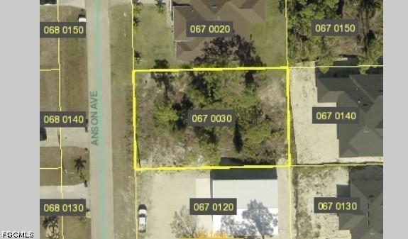 900 Anson Ave., Lehigh Acres, FL 33971