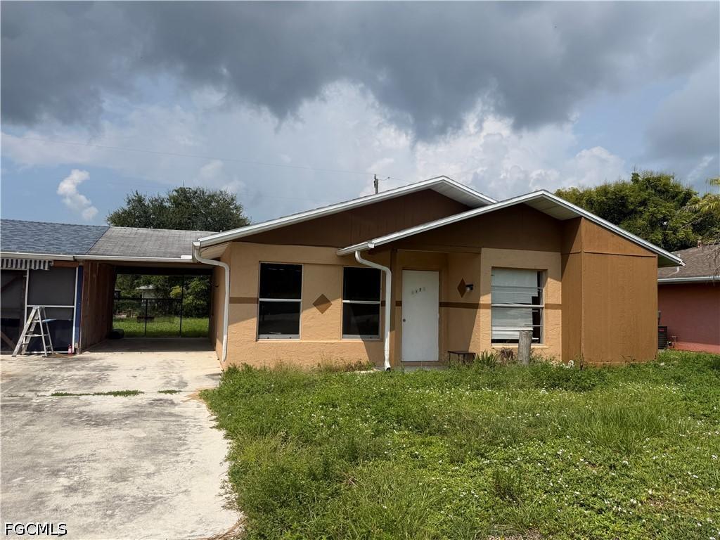 1123 Joel Blvd., Lehigh Acres, FL 33936