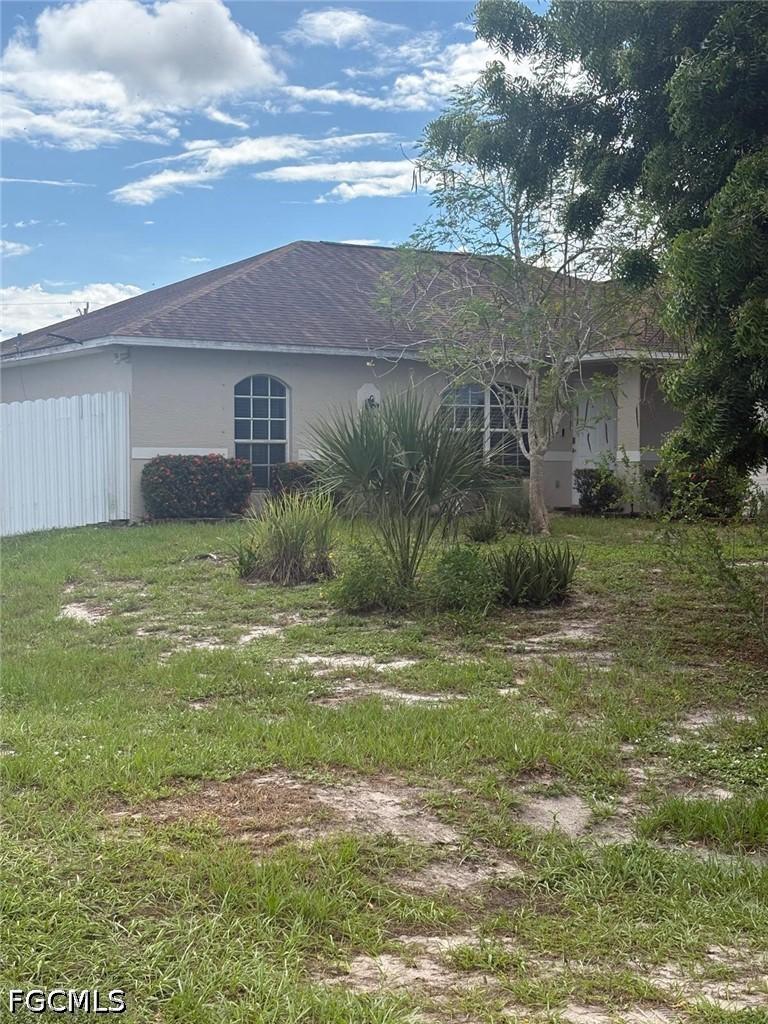 127 Blackstone Dr., Fort Myers, FL 33913