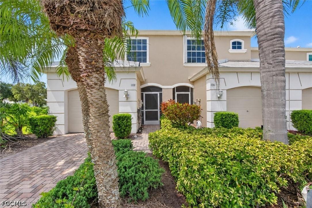 1338 Weeping Willow Ct., Cape Coral, FL 33909