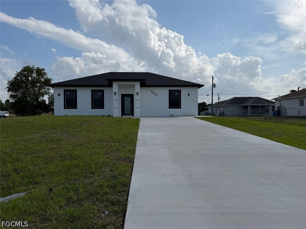 3931 Sunset Rd., Lehigh Acres, FL 33971