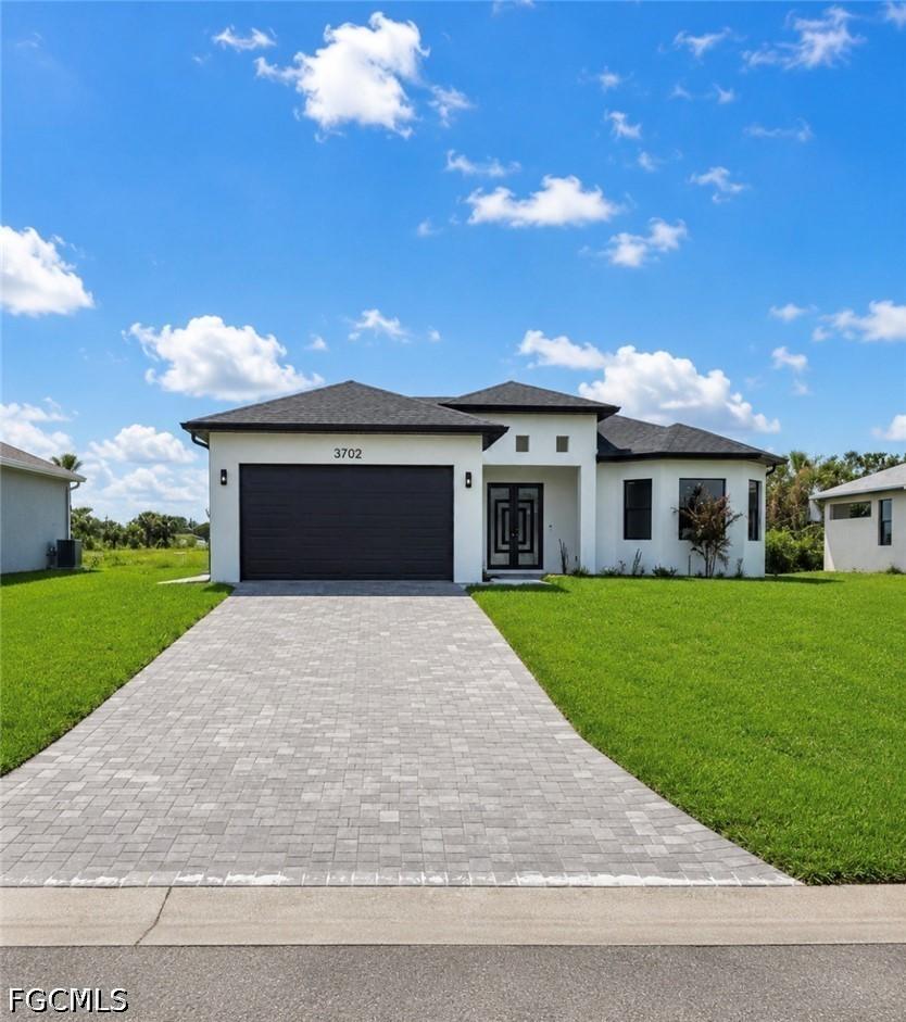 3702 NW 42nd St., Cape Coral, FL 33993