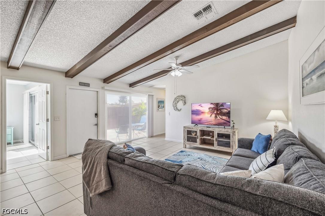 6394 Royal Woods Dr., Fort Myers, FL 33908