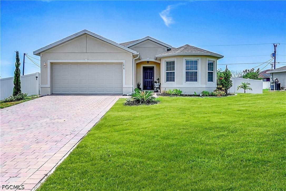 1616 NE 6th Pl., Cape Coral, FL 33909
