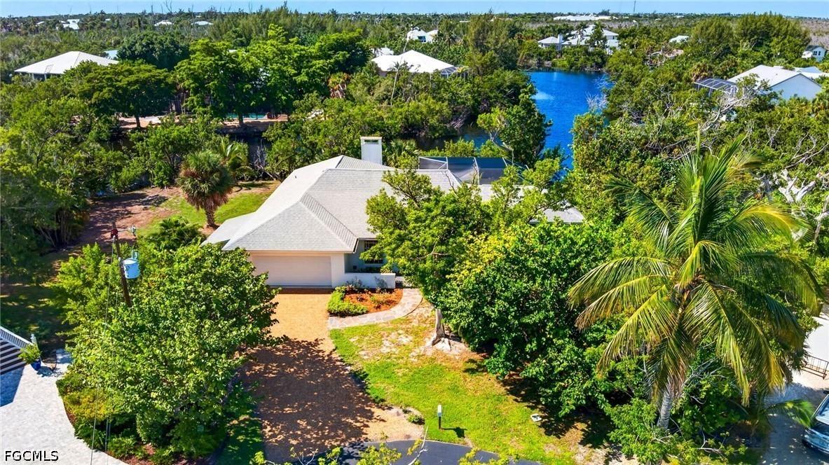 9436 Yucca Ct., Sanibel, FL 33957