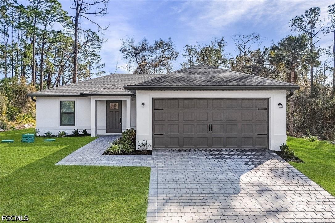 848 Gen D Macarthur Ave., Labelle, FL 33935