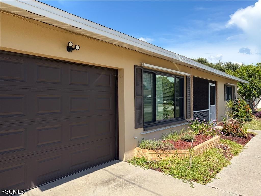 1713 NE 6th Ter., Cape Coral, FL 33909