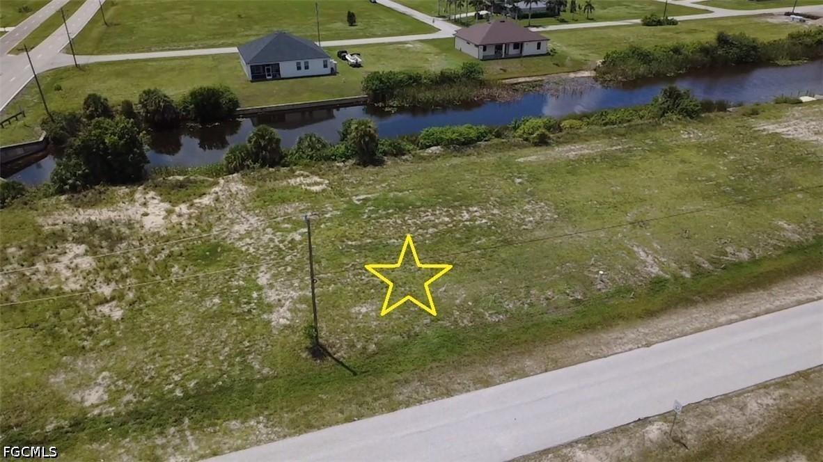 2414 NW 6th Ter., Cape Coral, FL 33993