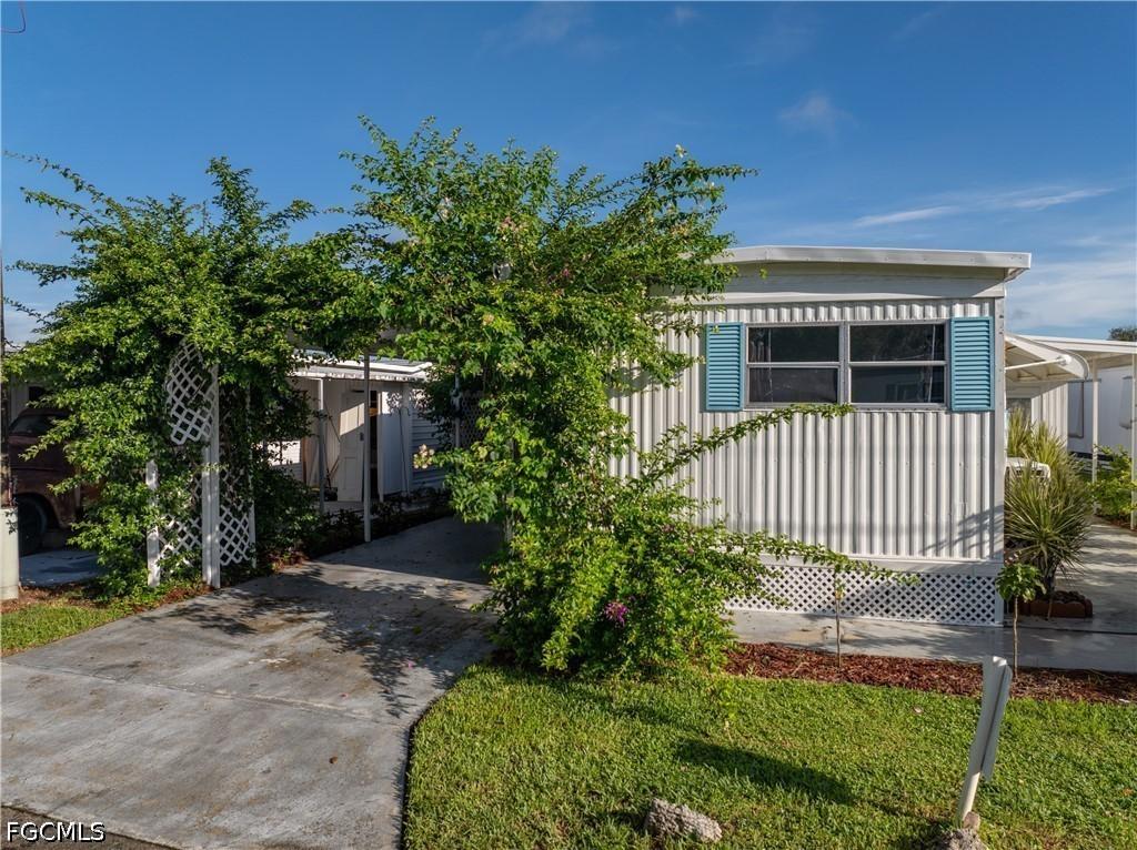 2012 S Olga Dr. #28, Fort Myers, FL 33905