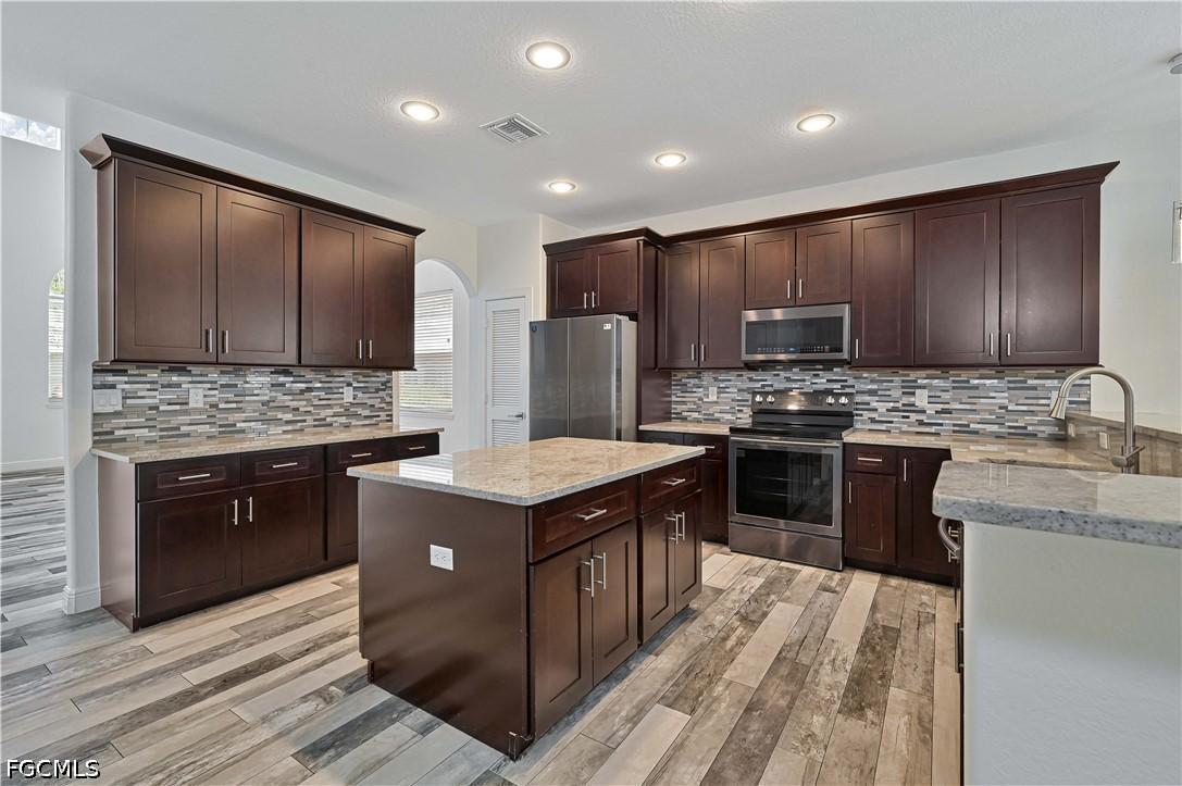 8645 Pegasus Dr., Lehigh Acres, FL 33971