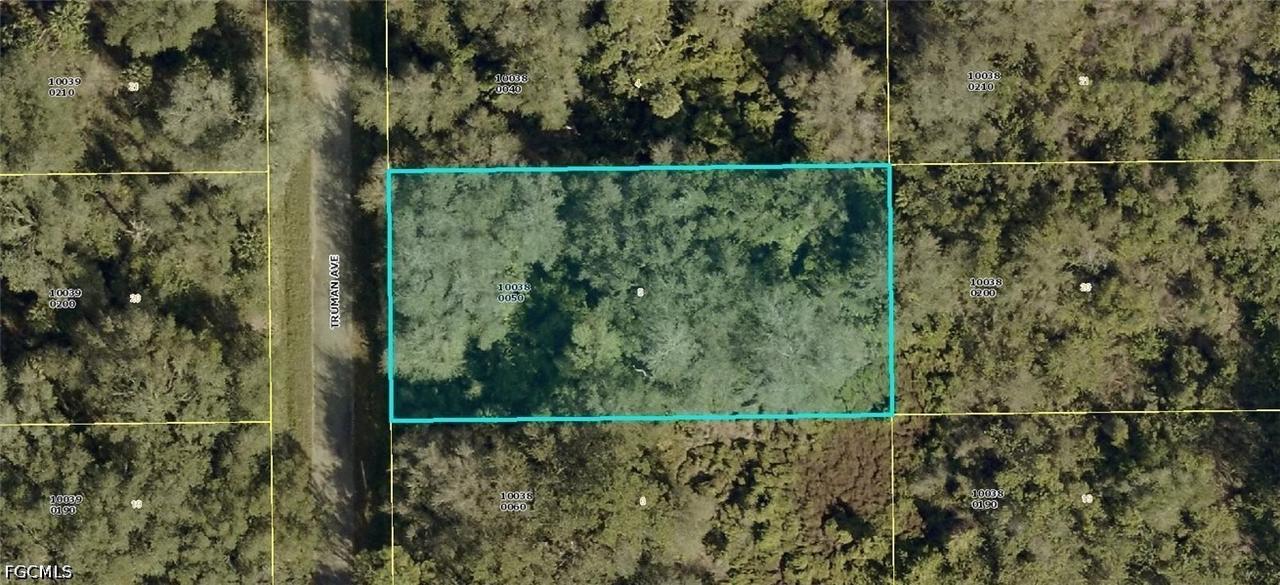 1514 Truman Ave., Lehigh Acres, FL 33972
