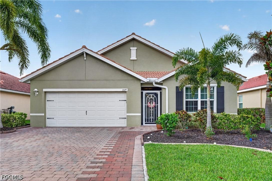 3329 Apple Blossom Dr., Alva, FL 33920