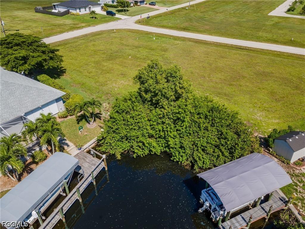 3232 NW 7th St., Cape Coral, FL 33993