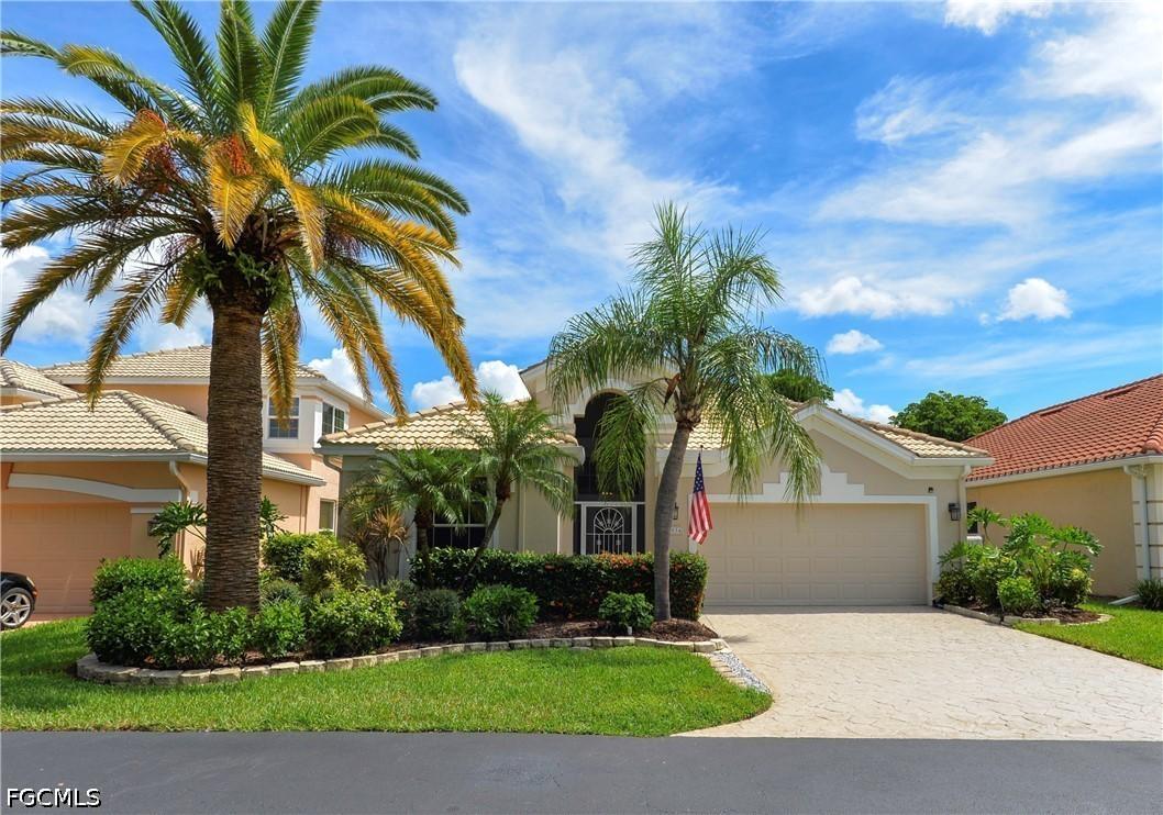 14856 Crescent Cove Dr., Fort Myers, FL 33908