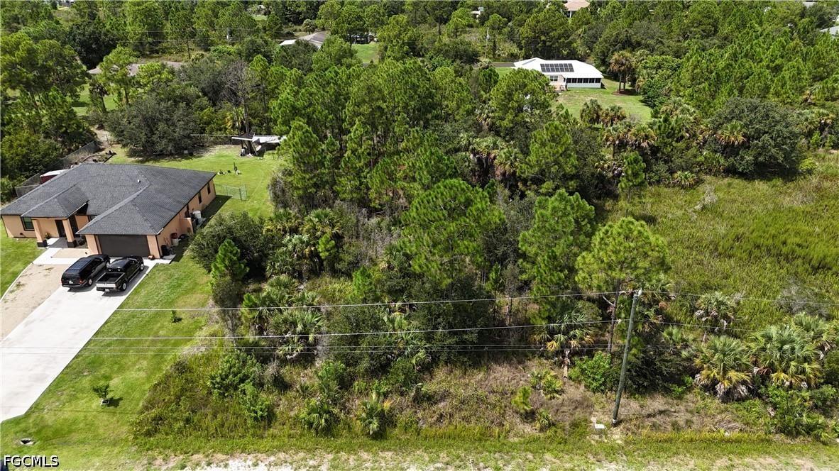 813 8th Ave., Lehigh Acres, FL 33972