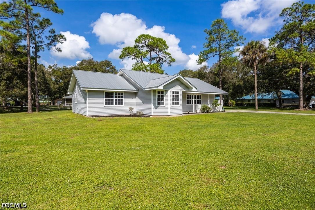 1212 Woods Dr., Labelle, FL 33935