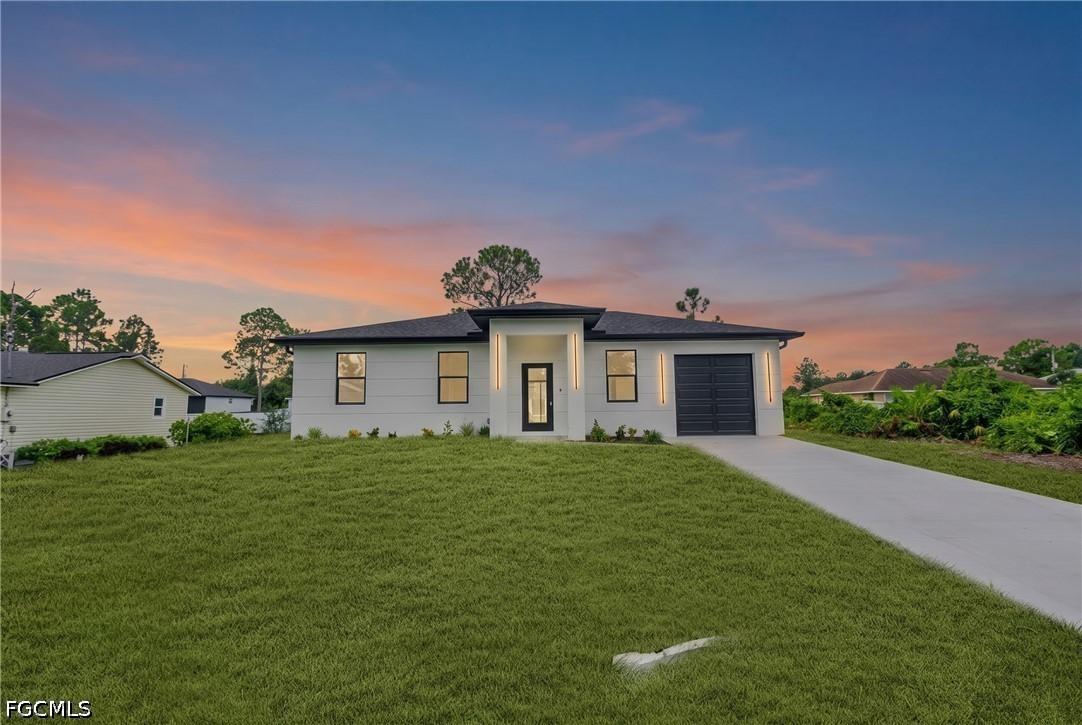 2807 6th St., Lehigh Acres, FL 33976
