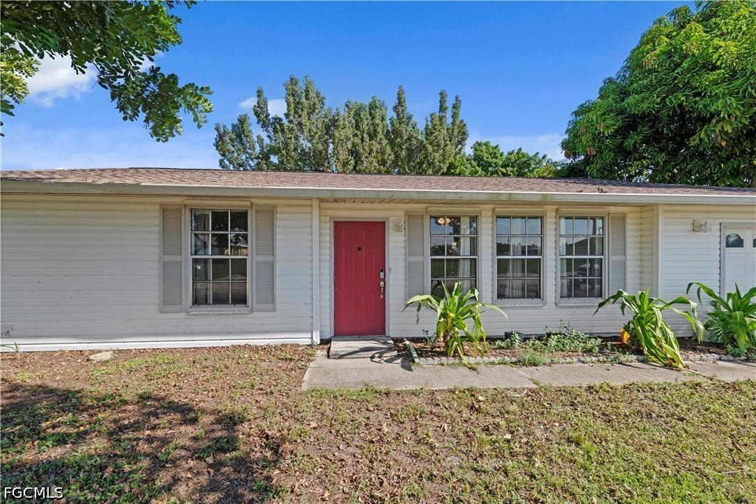 1931 NE 14th Ter., Cape Coral, FL 33909