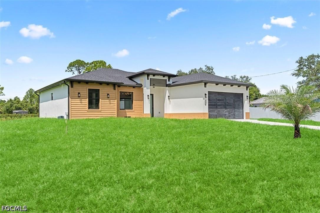 1121 Willard Ave., Lehigh Acres, FL 33972