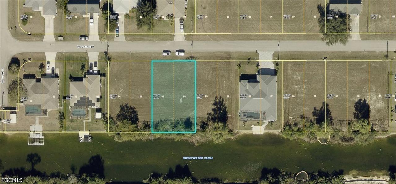 2050 NE 27th Ter., Cape Coral, FL 33909