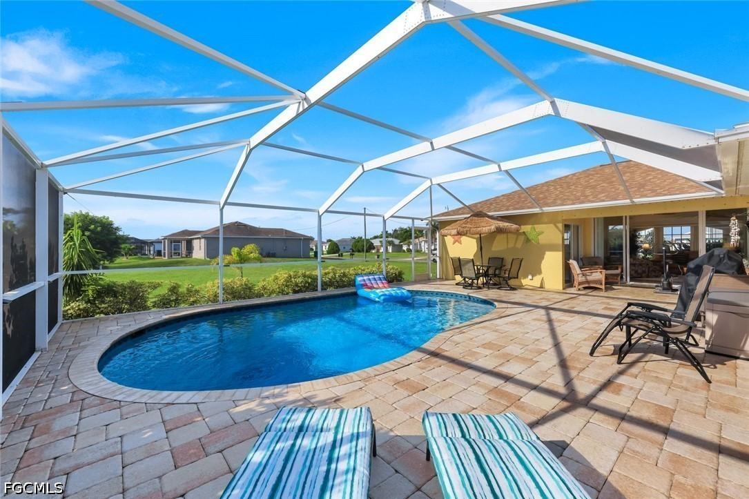 401 NW 18th Ave., Cape Coral, FL 33993