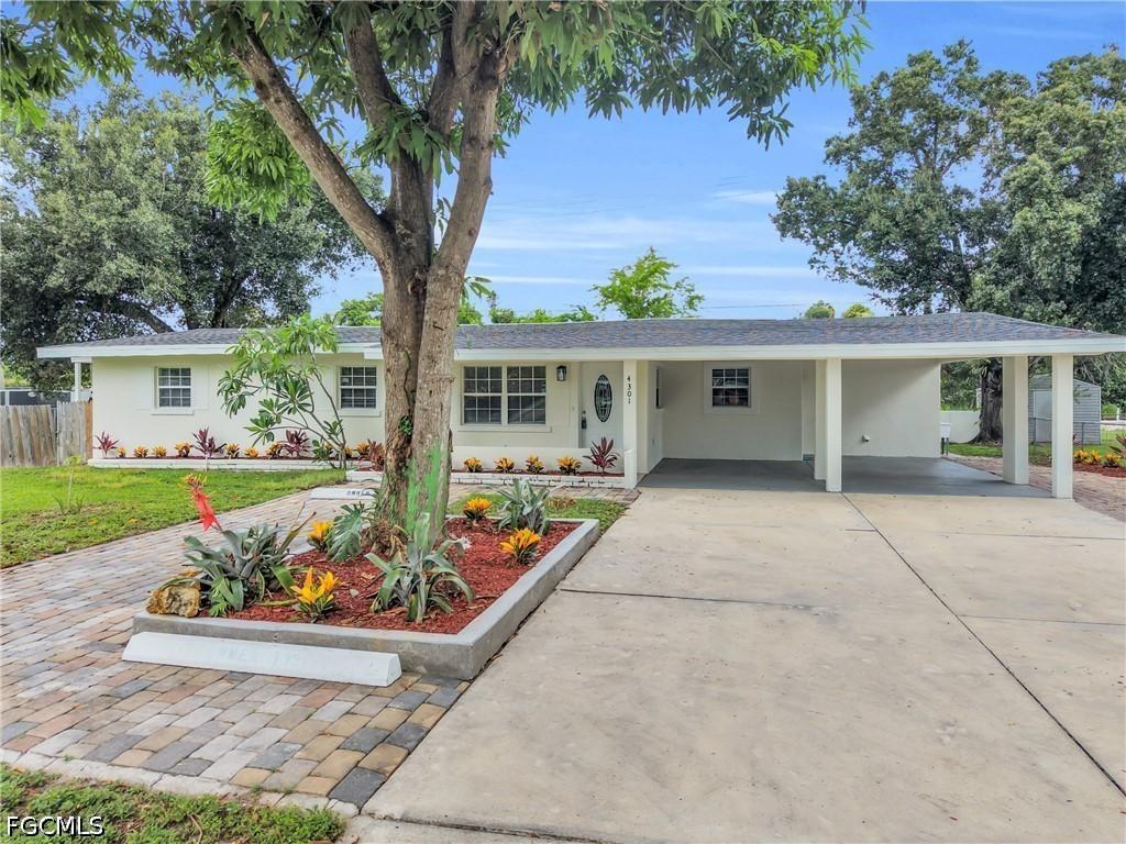 4301 New St., Fort Myers, FL 33905