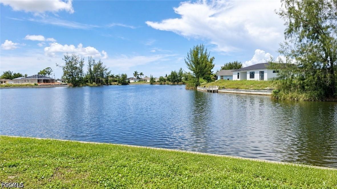 1228 NW 20th Ave., Cape Coral, FL 33993