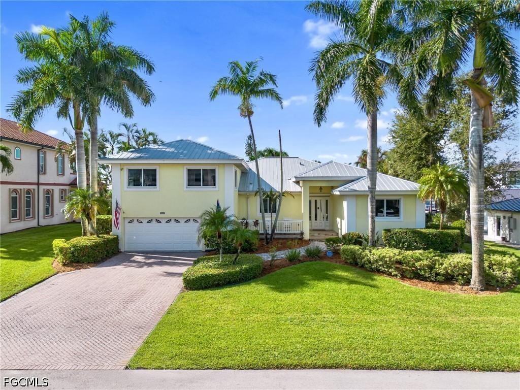 822 Cypress Lake Cir., Fort Myers, FL 33919