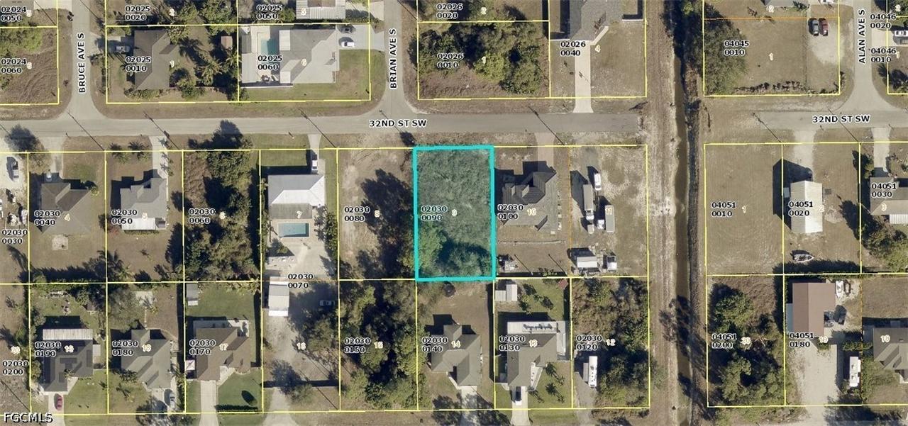 3905 32nd St., Lehigh Acres, FL 33976