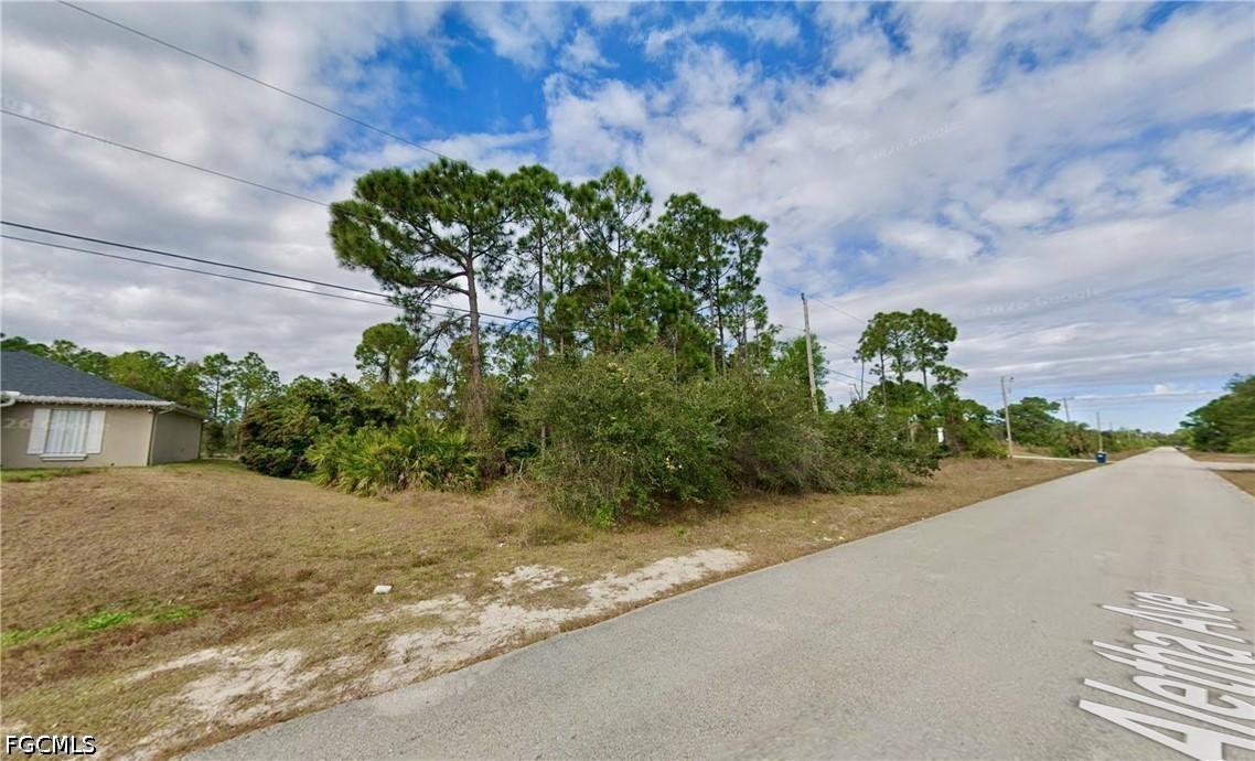 762 Aletha Ave., Lehigh Acres, FL 33974