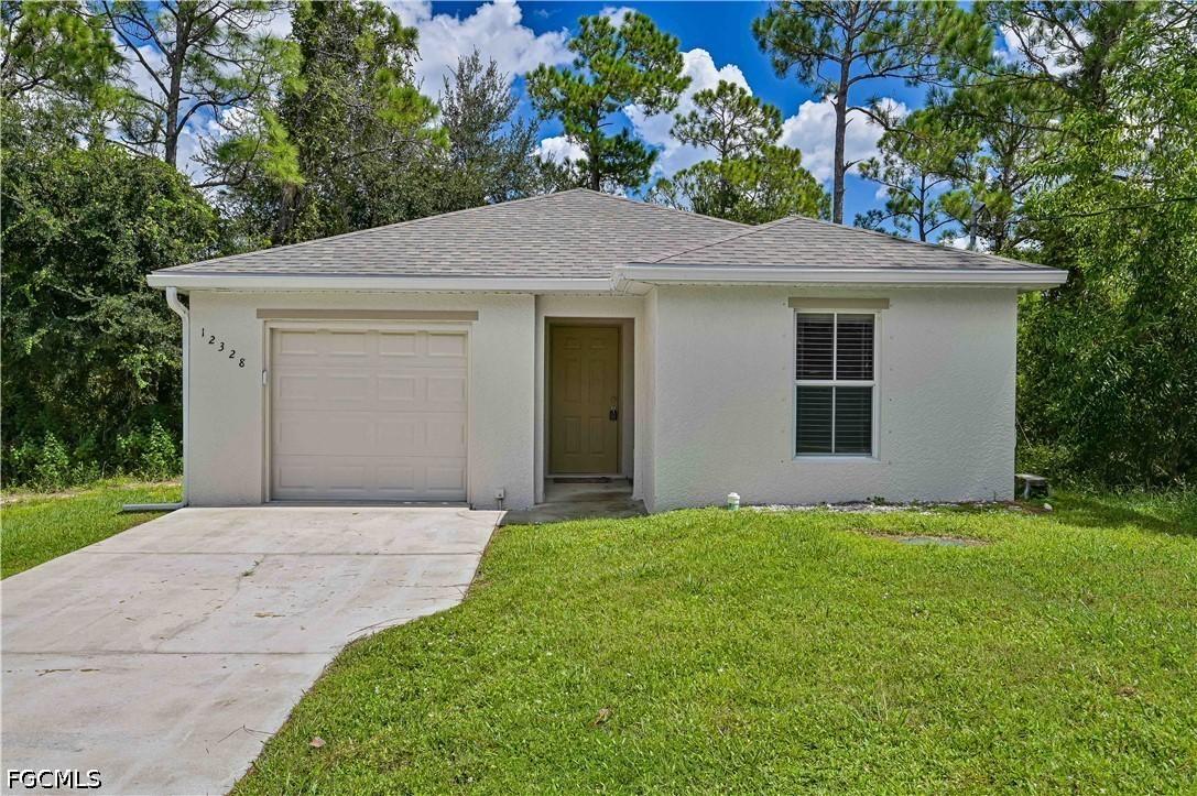 12328 Hindle Ave., Punta Gorda, FL 33955