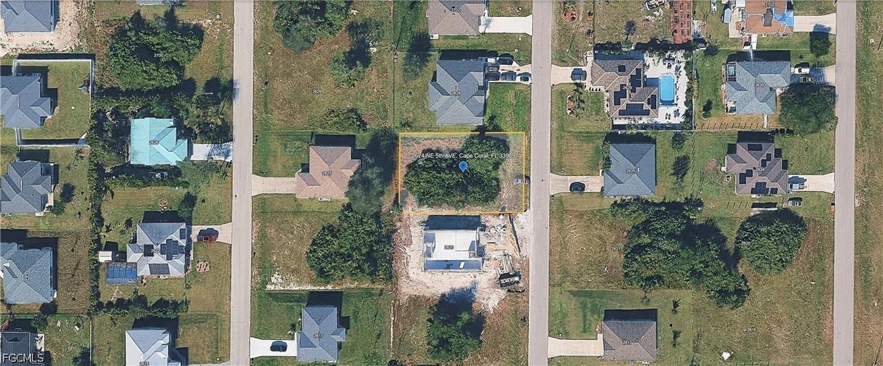 2624 NE 5th Ave., Cape Coral, FL 33909