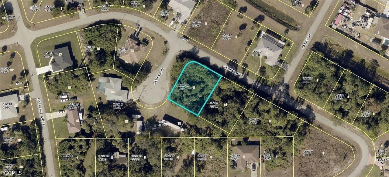838 Geneva St., Lehigh Acres, FL 33974