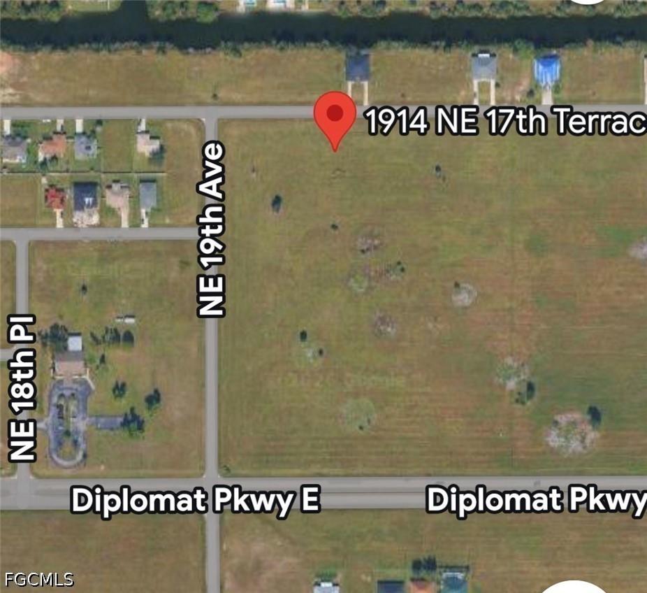 1914 NE 17th Ter., Cape Coral, FL 33909