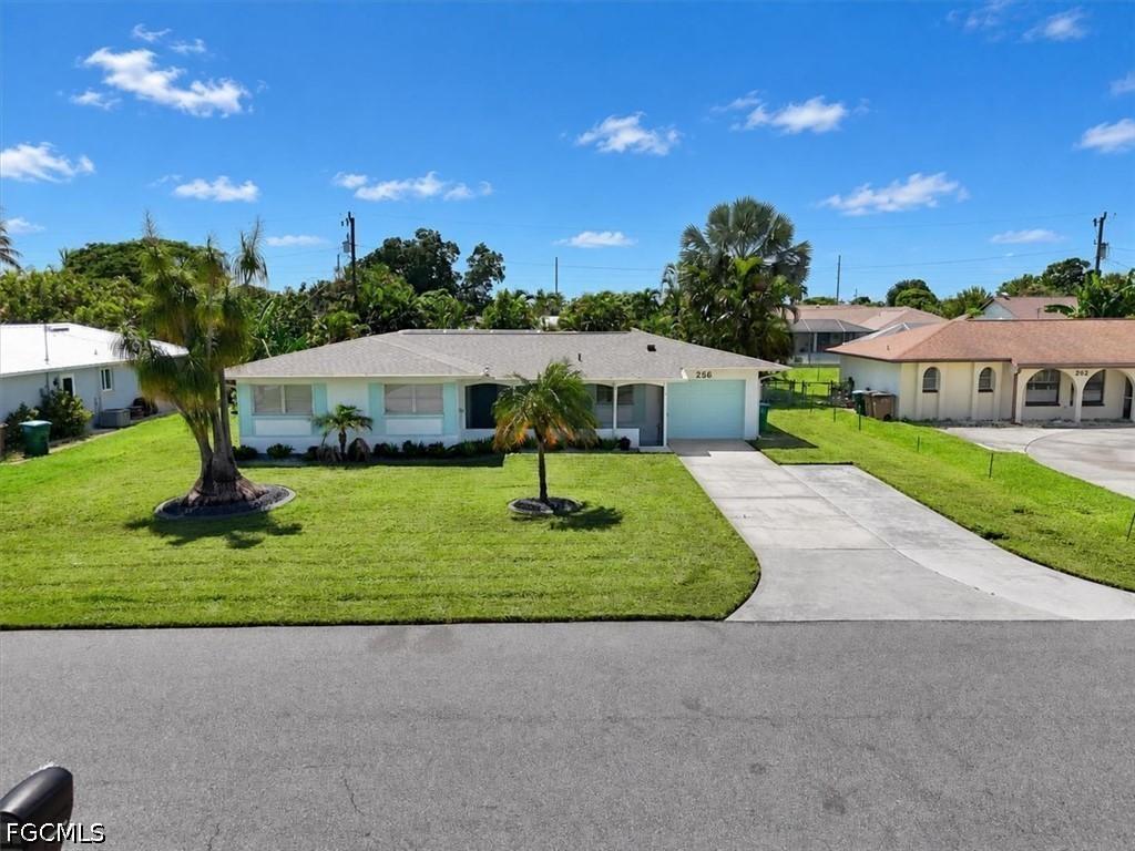 256 SE 46th Ter., Cape Coral, FL 33904