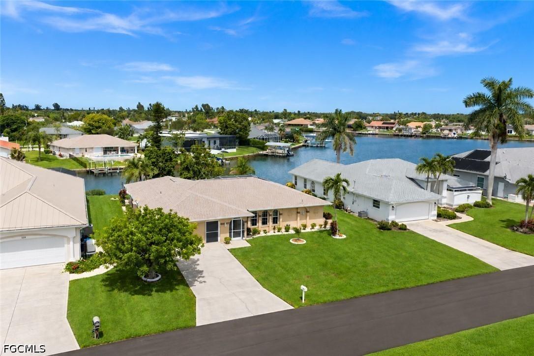 403 SE 28th Ter., Cape Coral, FL 33904
