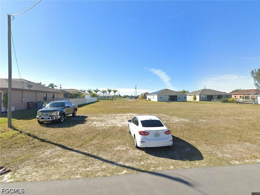 18 NW 35th Pl., Cape Coral, FL 33993
