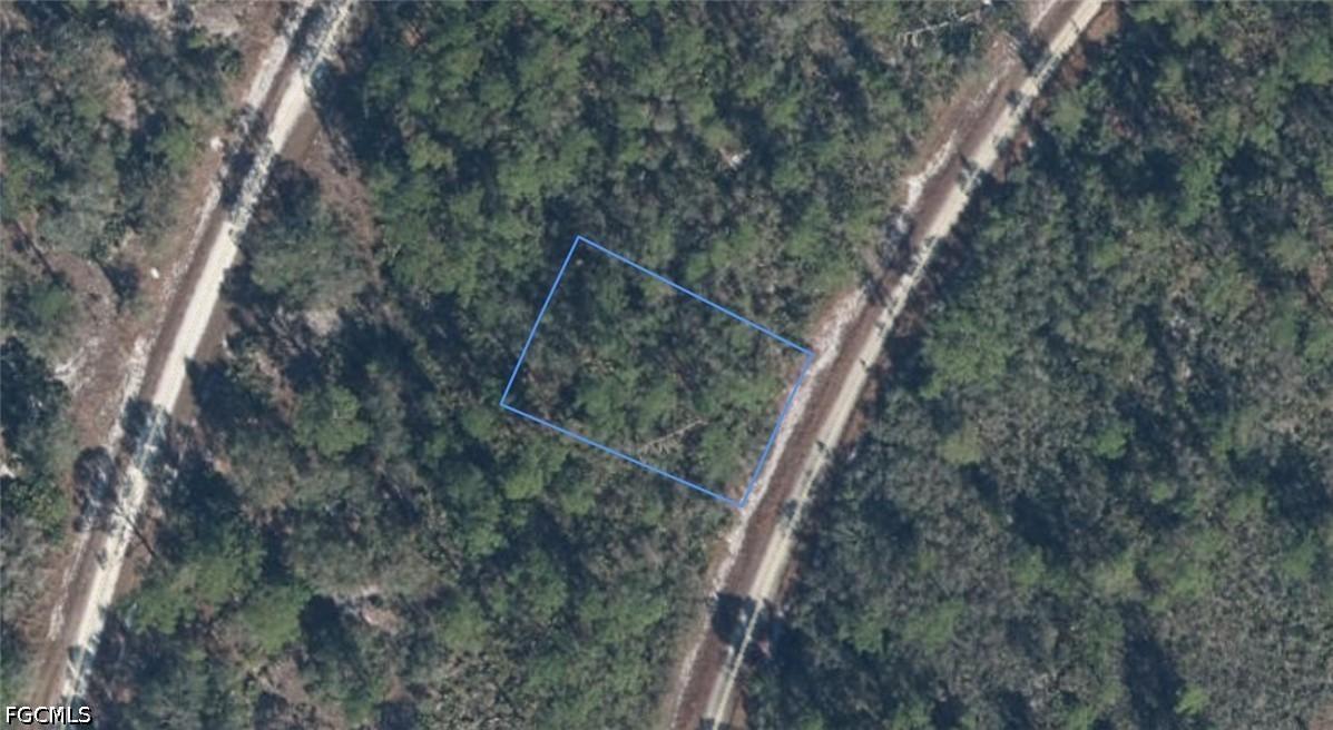 818 Hollywood St., Lake Placid, FL 33852