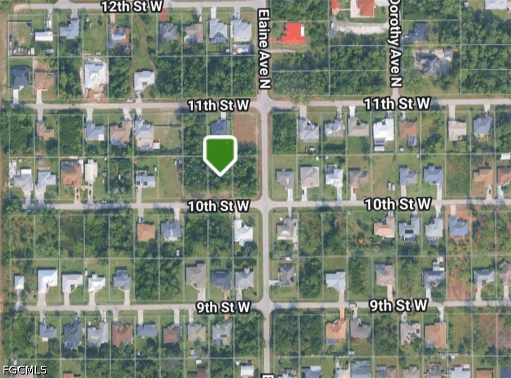 2702 10th St., Lehigh Acres, FL 33971