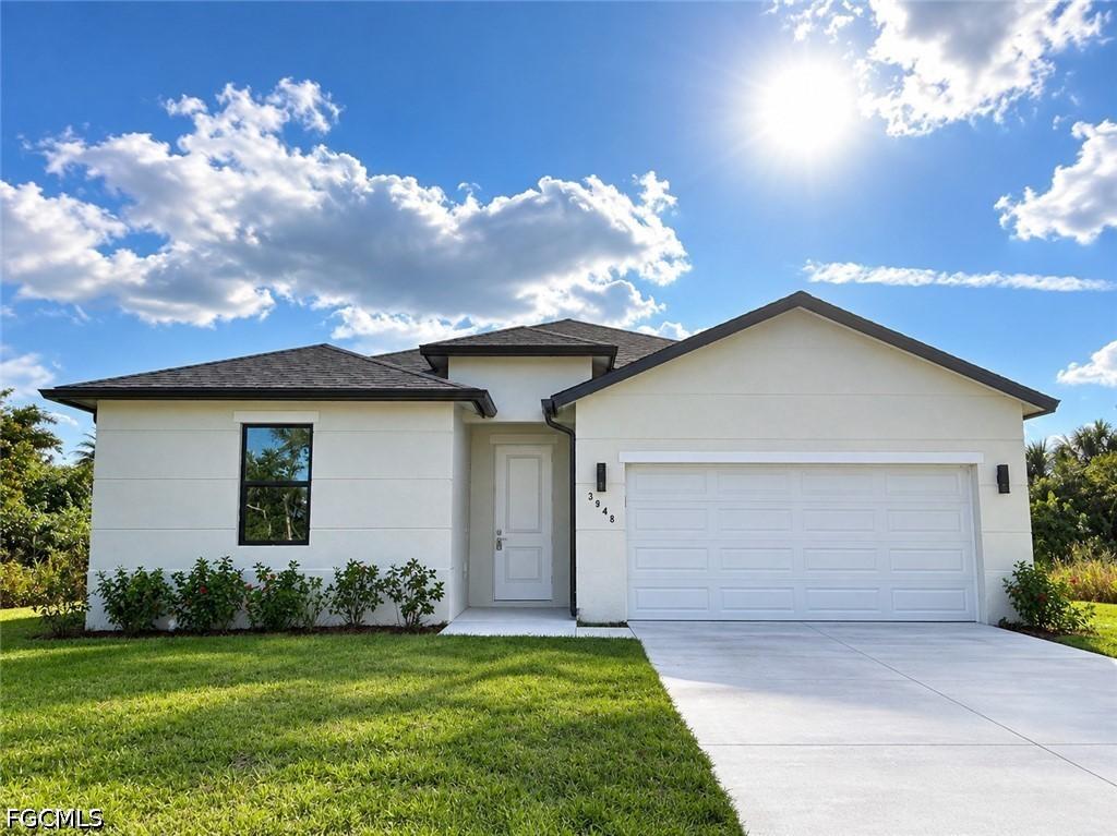 3048 Birwood Cir., Labelle, FL 33935