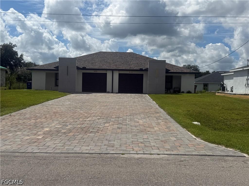 530/532 Grant Blvd., Lehigh Acres, FL 33974