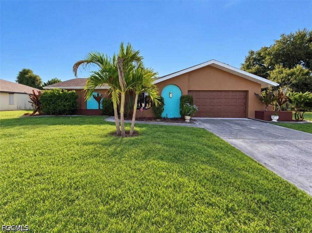 70 Pierce St., Lehigh Acres, FL 33936