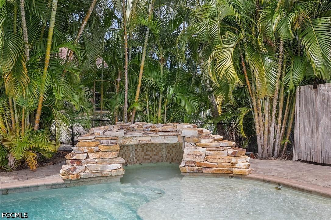 3596 Emerald Ave., St James City, FL 33956