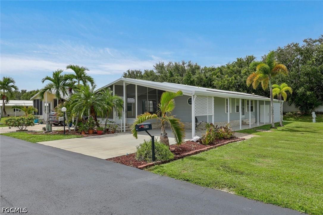 5318 Fiddleleaf Dr., Fort Myers, FL 33905