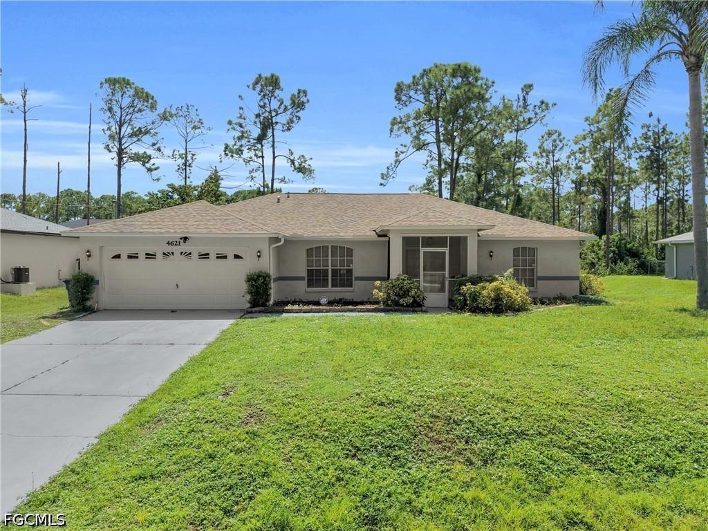 4621 30th St., Lehigh Acres, FL 33973