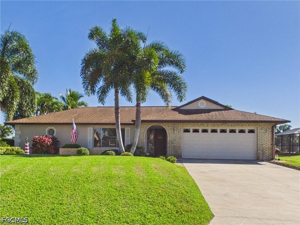 15240 Sam Snead Ln., North Fort Myers, FL 33917